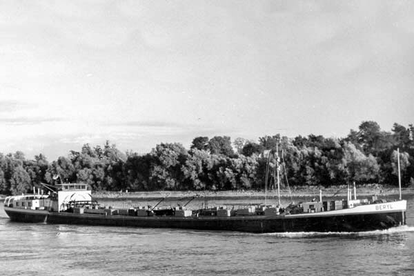 http://www.debinnenvaart.nl/schependb/images/extra_fotos/EF%20Beryl%202307906.jpg